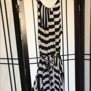 Navy spaghetti strap maxi dress